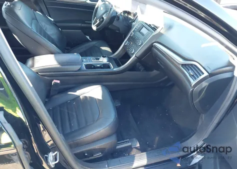 2017 Ford Fusion Hybrid Se z USA, uszkodzony, nr VIN 3FA6P0LU9HR159881